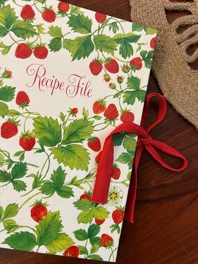 Hallmark Red Green Strawberry Recipe File